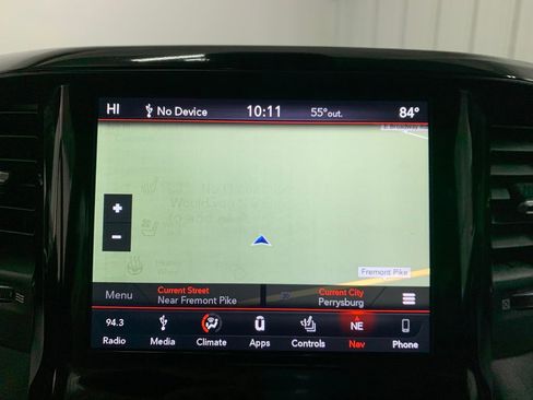 Used 2019 RAM 1500 Laramie image 10