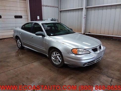 Used 2005 Pontiac Grand Am SE image 3