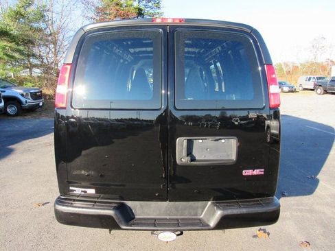 Used 2023 GMC Savana 3500 w/ Driver Convenience Package image 4