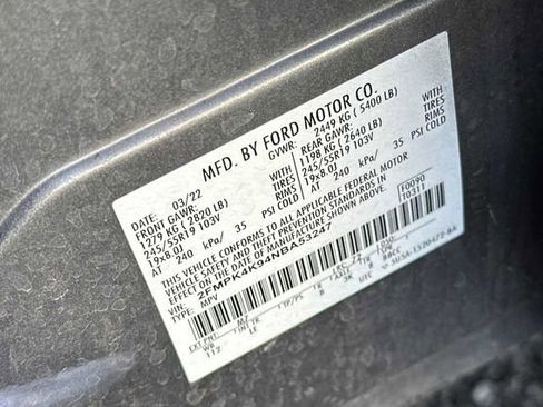 Certified 2022 Ford Edge Titanium image 24