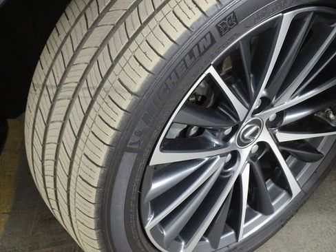 Used 2022 Lexus ES 350 w/ Premium Package image 40