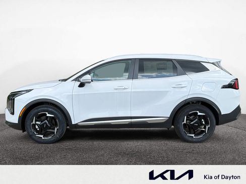 Used 2026 Kia Sportage EX image 2