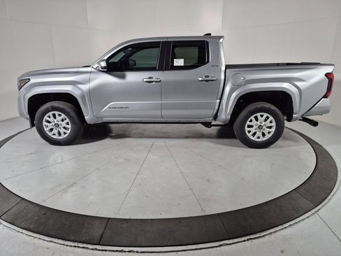 New 2025 Toyota Tacoma SR5 image 2