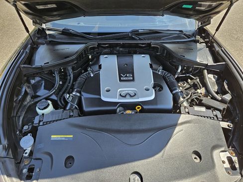 Used 2015 INFINITI Q70 3.7 AWD/4WD image 31