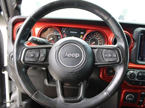 Used 2021 Jeep Gladiator Sport AWD/4WD image 25