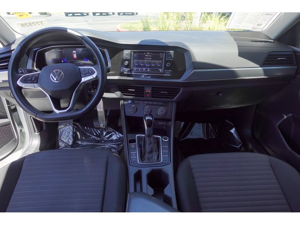 Used 2024 Volkswagen Jetta S FWD image 25