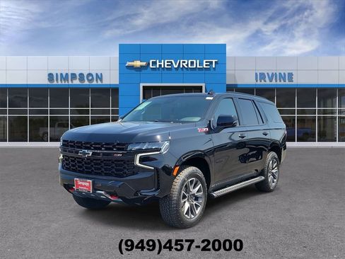 Used 2024 Chevrolet Tahoe Z71 w/ Luxury Package AWD/4WD image 4