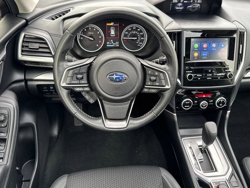 Used 2023 Subaru Forester Premium image 28