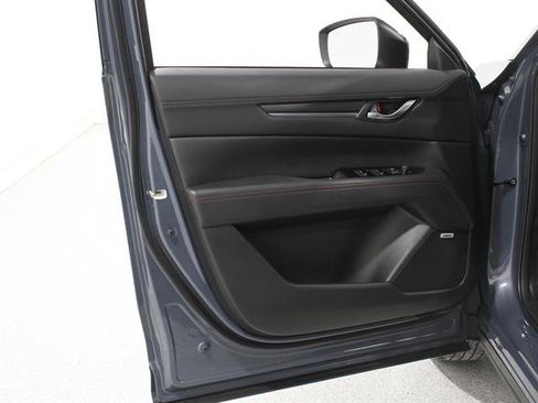 Certified 2024 MAZDA CX-5 Carbon Edition image 4