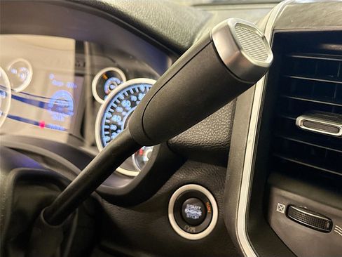 Used 2021 RAM 2500 Big Horn image 16