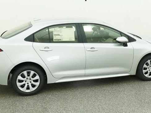 New 2026 Toyota Corolla LE FWD image 10
