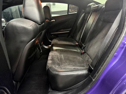 Used 2019 Dodge Charger R/T w/ Plus Group image 9