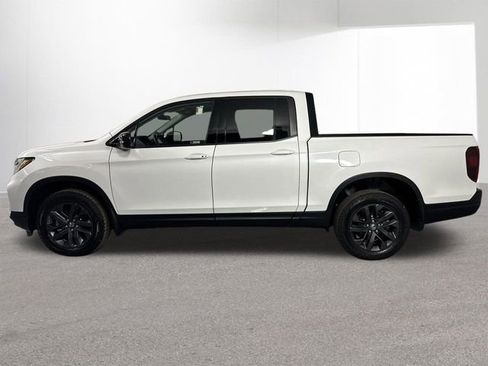 Certified 2025 Honda Ridgeline Sport image 30