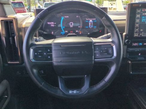 Used 2024 GMC Hummer EV 2X w/ Extreme Off-Road Package AWD/4WD image 11