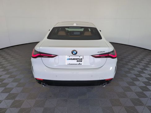 Used 2025 BMW 430i Coupe w/ Convenience Package image 8
