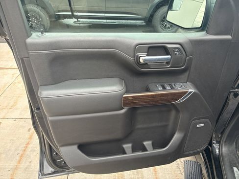 Used 2021 GMC Sierra 1500 Elevation w/ Preferred Package image 16