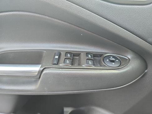 Used 2018 Ford Escape SE w/ SE Sync 3 Package AWD/4WD image 26