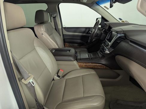 Used 2017 Chevrolet Suburban Premier image 24