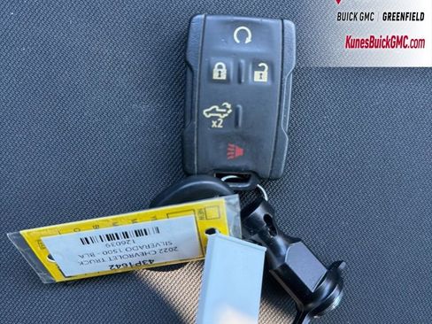 Used 2024 GMC Sierra 1500 AT4 w/ Technology Package image 39