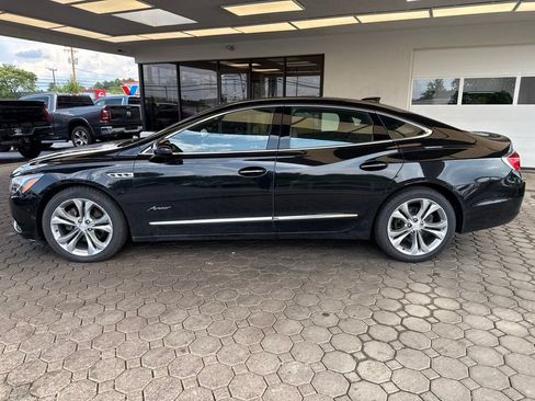 Used 2019 Buick LaCrosse Avenir w/ Driver Confidence Package II AWD/4WD image 9