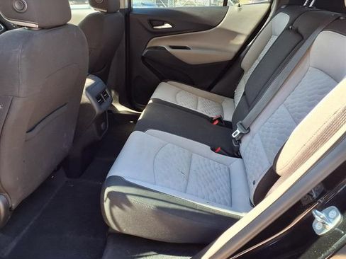 Used 2018 Chevrolet Equinox LS FWD image 8