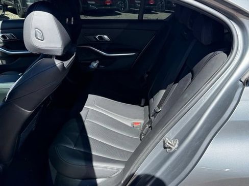 Used 2023 BMW 330i xDrive Sedan w/ Premium Package AWD/4WD image 15