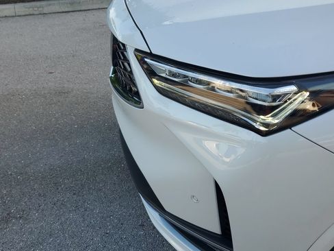 Certified 2025 Acura MDX SH-AWD w/ Advance Package image 12