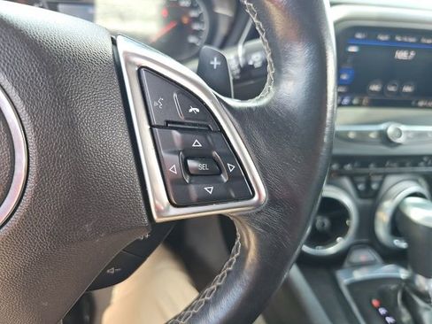 Used 2020 Chevrolet Camaro LT RWD image 19