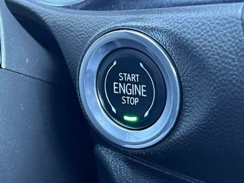 Used 2022 Buick Encore GX Preferred w/ Cold Weather Comfort Package image 31