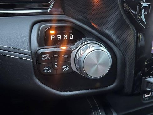 Certified 2023 RAM 1500 Limited w/ Cold Weather Group image 42