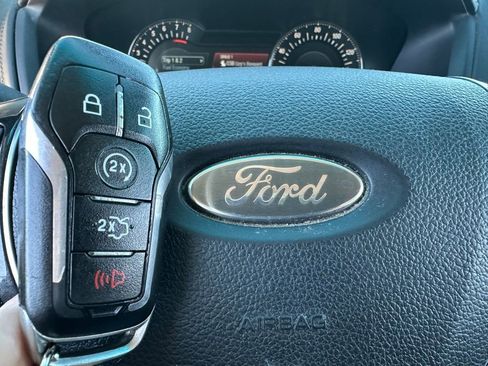 Used 2016 Ford Explorer Platinum image 54