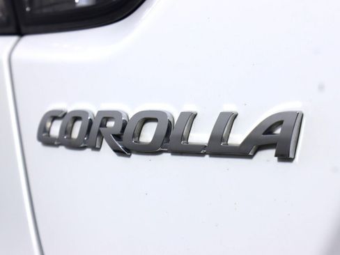 Used 2021 Toyota Corolla XSE FWD image 35