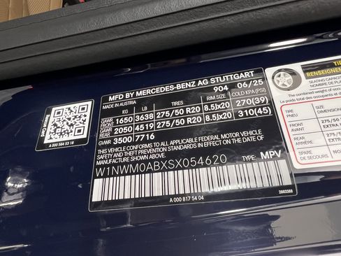 Used 2025 Mercedes-Benz G 580 w/ EQ Technology image 33