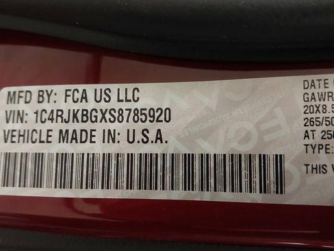 New 2025 Jeep Grand Cherokee L Limited image 34