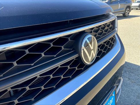 Used 2023 Volkswagen Taos S image 30