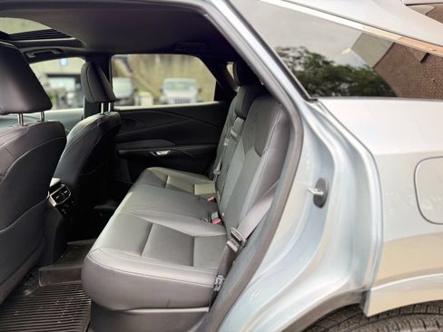 Used 2024 Lexus RX 350 Premium w/ Accessory Package (Z1) AWD/4WD image 19