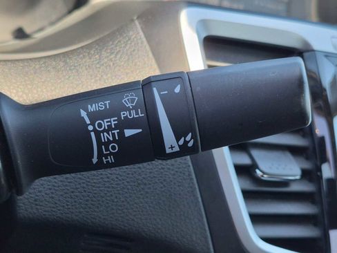 Certified 2017 Honda Accord EX-L image 22