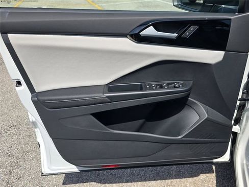 New 2026 Volkswagen Taos S FWD image 12