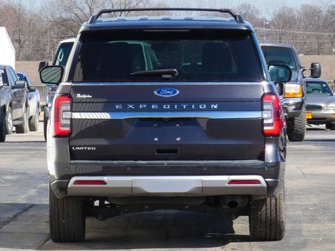 Used 2024 Ford Expedition Limited image 5