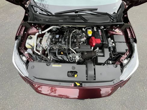 Used 2025 Nissan Sentra SV image 30