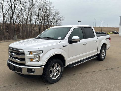Used 2016 Ford F150 Lariat image 1