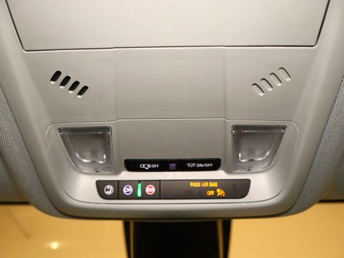 Used 2022 Chevrolet Blazer LT w/ LPO, Cargo Package image 38