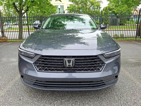 Used 2024 Honda Accord EX image 2