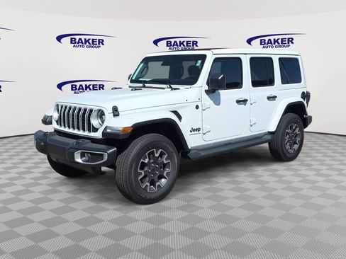 New 2026 Jeep Wrangler Unlimited Sahara AWD/4WD image 7