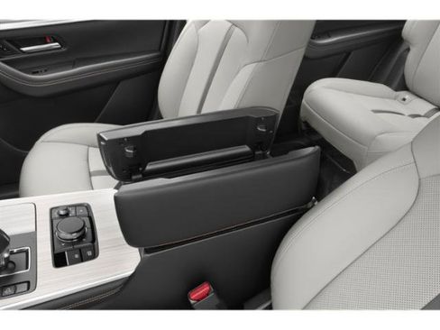 Used 2024 MAZDA CX-90 3.3 Turbo w/ Preferred Plus image 17