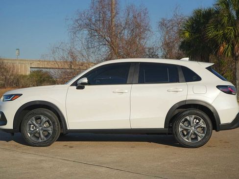 New 2026 Honda HR-V LX image 3