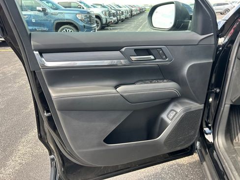 New 2026 GMC Terrain Elevation w/ Elevation Premium Package AWD/4WD image 16