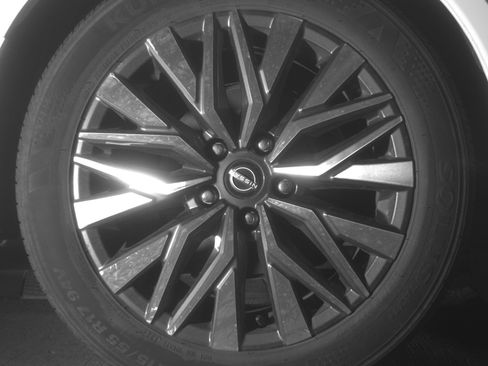 Used 2025 Nissan Altima 2.5 SV image 15