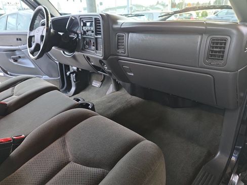 Used 2003 Chevrolet Silverado 1500 LS image 24