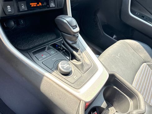 Used 2021 Toyota RAV4 XSE AWD/4WD image 24